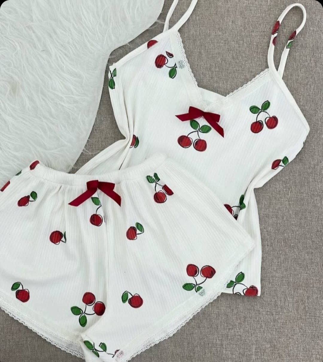 ست تاپ و شورتک طرح گیلاس