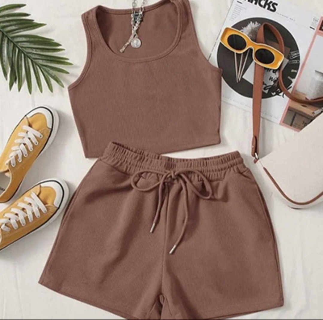 ست تاپ و شلوارک با جنس فانریپ